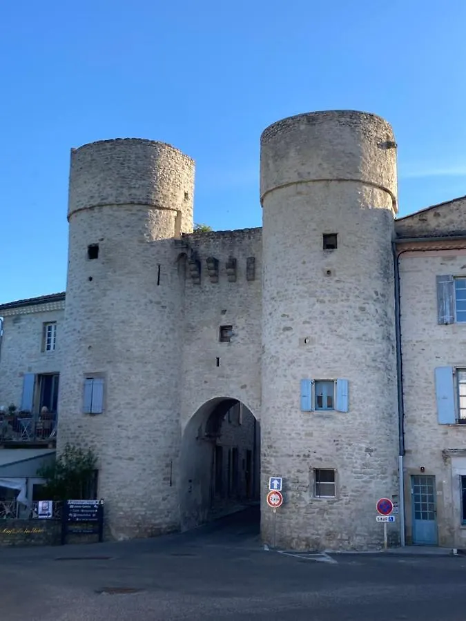 Le Mas De Marie Taulignan Panzió